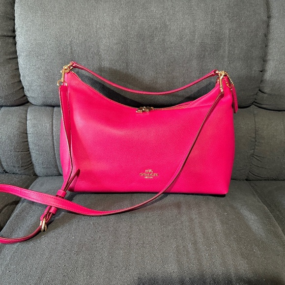 Coach Pebble Leather Shoulder and Crossbody Bag - Picture 1 of 11